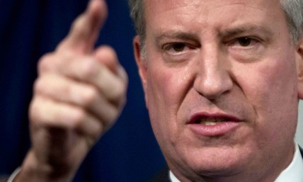 New York City Legalizes 'Third' Gender 'X' on Birth Certificates, Mayor Signs Bill