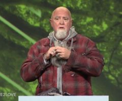 Pastor James MacDonald Disguises Himself as Homeless Man to See How Churches React