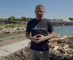 Texas Pastor Won't Leave Barge on Lake Until He Raises $2.3M to Help Liberia With Clean Water