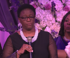 Serita Jakes Weeps With Mother of Botham Jean as Potter's House Honors Her