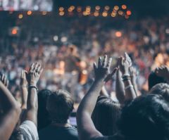 Leading pastors discuss dangers of 'celebrity culture' in church, how body of Christ should respond