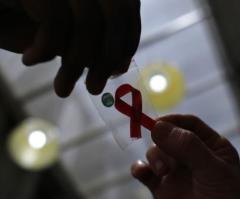 Saddleback campuses join initiative to reduce stigma of HIV on World AIDS Day