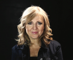 Darlene Zschech reflects on new era of worship music: Songs used to be uptight, they're fearless now