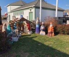 Delaware church forced to remove nativity scene from public space