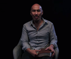 Francis Chan identifies powerful key to improving one's prayer life