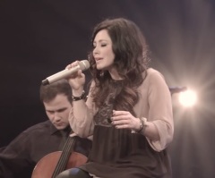 Kari Jobe pens emotional letter to her son, preparing him to be a big brother