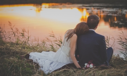 John Piper offers advice for singles desiring marriage, warns against having 'unrealistic notions'