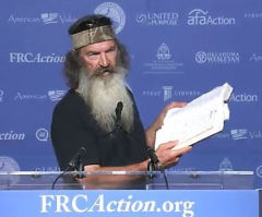 ‘Duck Dynasty’ star gives Trump Gospel in incredibly creative way