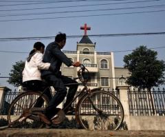 China forces churches to sing Communist anthems, bans Christian hymns