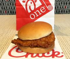 Threatened by love for Chick-fil-A, McDonald’s franchisees push for better chicken sandwich