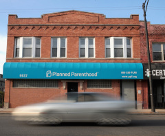  Court rules Trump admin. can stop abortion providers from taking family planning funds