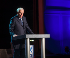 David Jeremiah warns modern church is entertainment-driven social organization afraid of controversy 