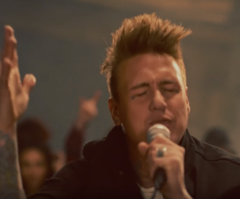 Papa Roach frontman declares he follows Jesus, says there are 'a lot of terrible Christians'