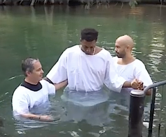 Lecrae baptized in the Jordan River; says he was immersed into Christ, not just the water