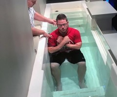 Former drug addict baptized at church he vandalized 6 months earlier: 'God is real'