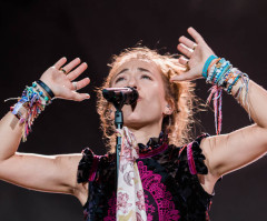 Lauren Daigle performs new worship song at Louisiana concert (video) 