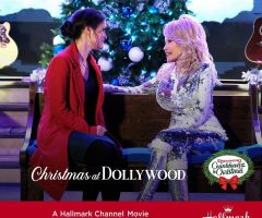 Thousands call on Hallmark to reject LGBT-themed Christmas content