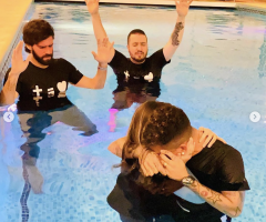 Soccer star Roberto Firmino gets baptized, shares emotional video