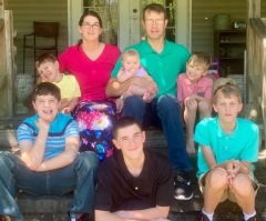 Christian father loses wife, 6 children in house fire