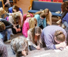 'Waves' of repentance, revival occurring in Tennessee