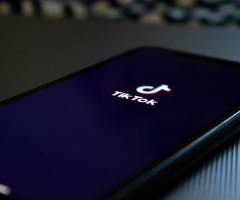 Dirty Dozen List: TikTok adds family safety features helping parents control kids' accounts