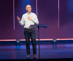 Retiring pastor of Minnesota's largest megachurch opens up about his struggles with anger