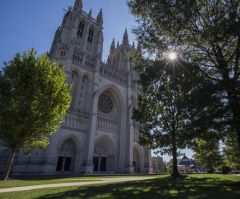 National Cathedral donates 5,000 respirator masks to DC hospitals