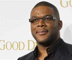 Tyler Perry gifts $21,000 in tips to Atlanta restaurant employees 