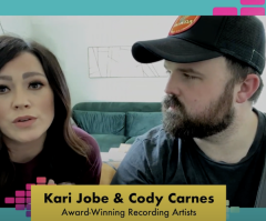 Kari Jobe, Cody Carnes: Don’t go back to normal, God is reestablishing His presence in our homes