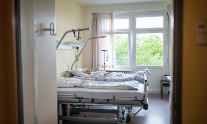 Dutch Supreme Court approves euthanasia for dementia patients, following dispute