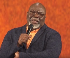 TD Jakes implores people to take COVID-19 seriously: ‘easier to wear a mask than wear a ventilator’