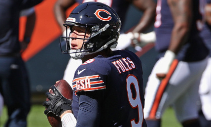 QB Nick Foles leads Chicago to comeback win in first appearance with Bears