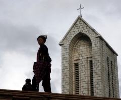 Christians in Laos forced to flee homes, live in woods for refusing to deny Christ 