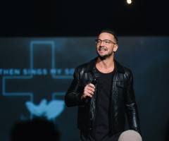 Carl Lentz's failings go back 'historically,' Hillsong Pastor Brian Houston says