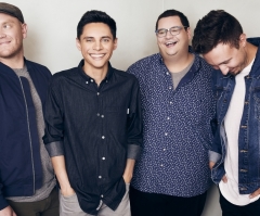 Sidewalk Prophets raising money for COVID orphans through virtual Christmas tour 