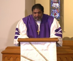 William Barber warns against ‘simplistic calls for unity,’ ‘policy sin’ at Inaugural Prayer Service