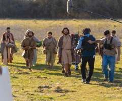 Record-breaking ‘The Chosen’ series gathers 2,000 extras to film biblical reenactment amid COVID regulations