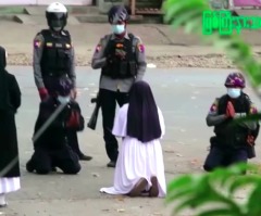 Nun kneels in front of police to stop Myanmar violence: 'Kill me instead'