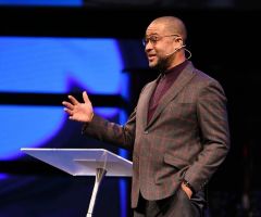 Investigation finds 'no concrete evidence' Pastor Bryan Loritts covered up abuse at previous church