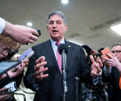 Manchin denounces HR 1 voting rights bill, says it will 'destroy binds of our democracy'