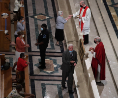 Democrat warns Catholic Church it may be stripped of tax-exempt status if politicians denied communion