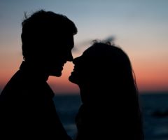 Kissing but no sex: 3 Christian couples tell what it's like