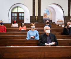 Only a third of Americans say faith gives them hope during pandemic, survey finds