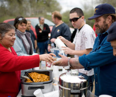 Churches face volunteer shortages, difficulty mobilizing congregants amid pandemic, experts warn