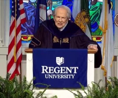 Pat Robertson steps down from 'The 700 Club' to focus on teaching at Regent University 