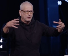 Louie Giglio warns many will lose Satan's 'game' of deception before Jesus returns