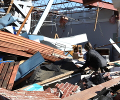 Over 100 volunteer with Samaritan's Purse to aid tornado victims in Kentucky, Arkansas