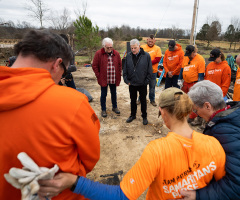 Samaritan’s Purse serves meals to over 1,500 survivors of Kentucky tornados