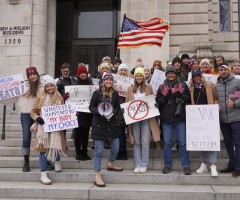 Protesters demonstrate against vaccine mandate in nation's capital: 'This is loving your neighbor'