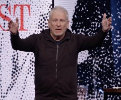 Passion City Church Pastor Louie Giglio on how Christians can avoid ‘crooked' paths,' put God first